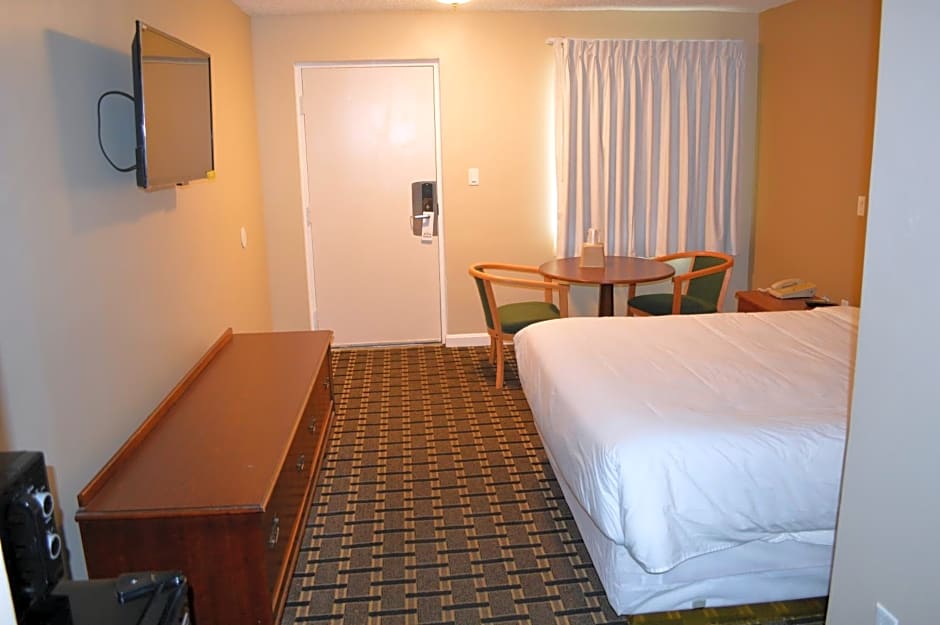 Nashoba Valley Inn & Suites