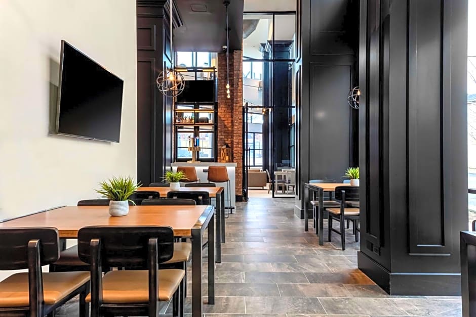 Hyatt House Nashville Downtown-Convention Center