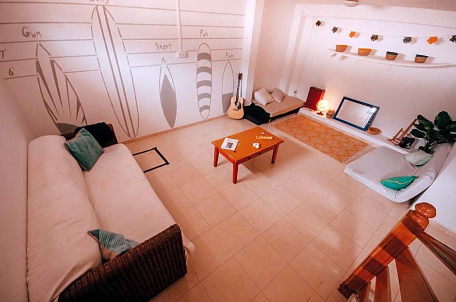 International Surf Camp ONLY SURF