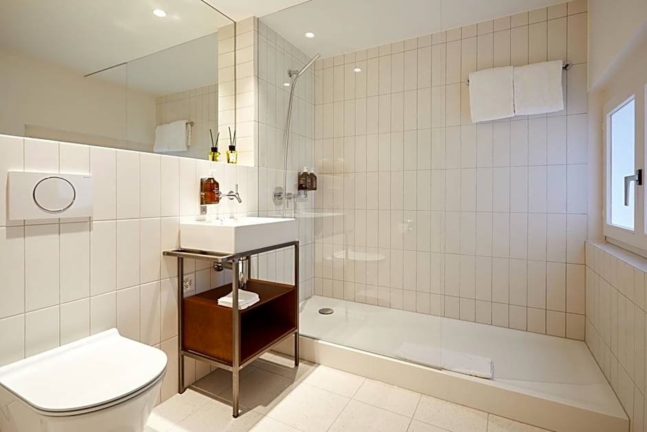 Italian Lifestyle Hotel & Osteria Chartreuse