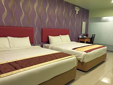 Family Suite (4 People)