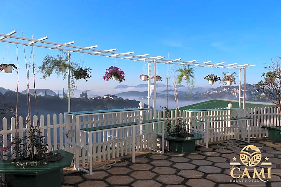 Lacami Dalat Hotel