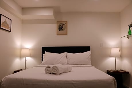 Double Room - Non-Smoking 