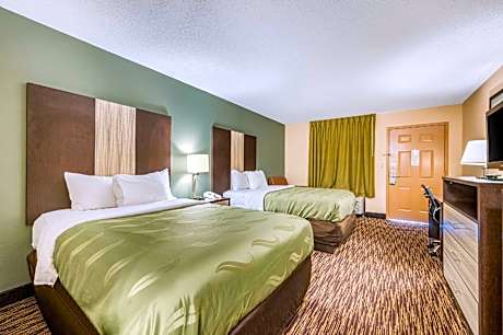 Double with 2 Double Beds - Smoking