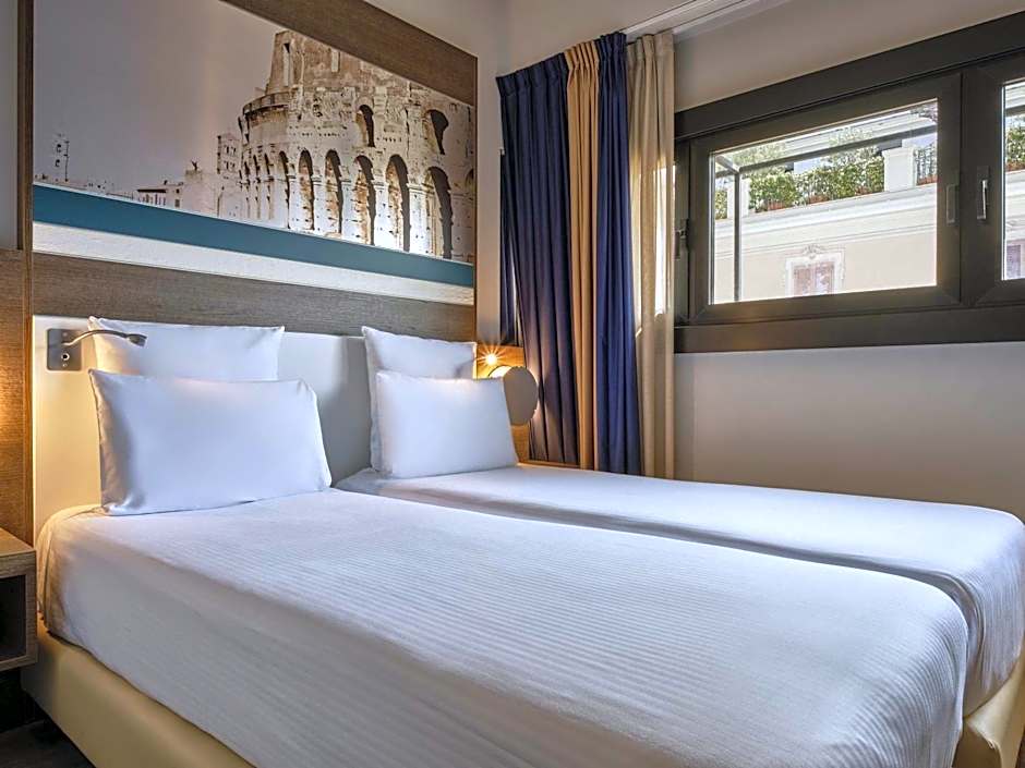 Mercure Rome Colosseum Centre
