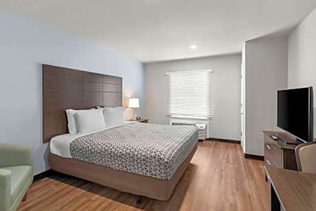 WoodSpring Suites Atlanta Airport