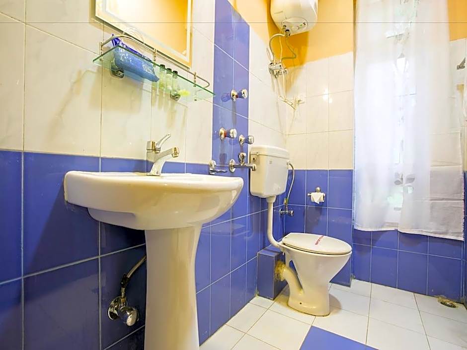 Hotel Golden Star Continental