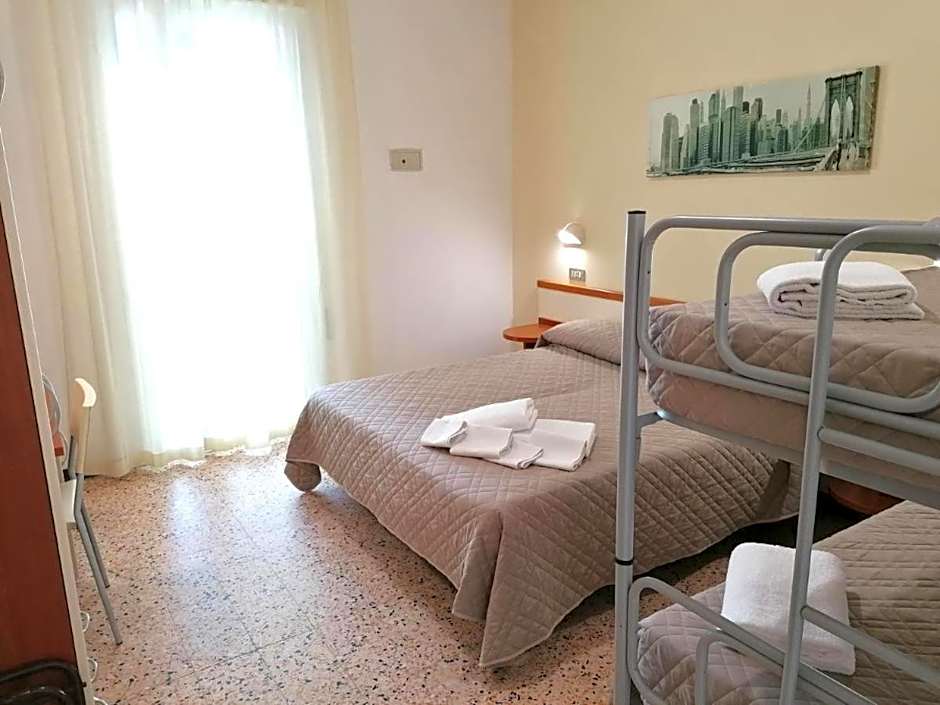 Hotel Arno