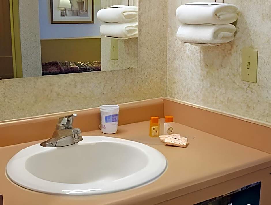 GreenTree Inn Albuquerque North I-25