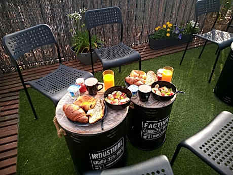 Double Room with Private Bathroom