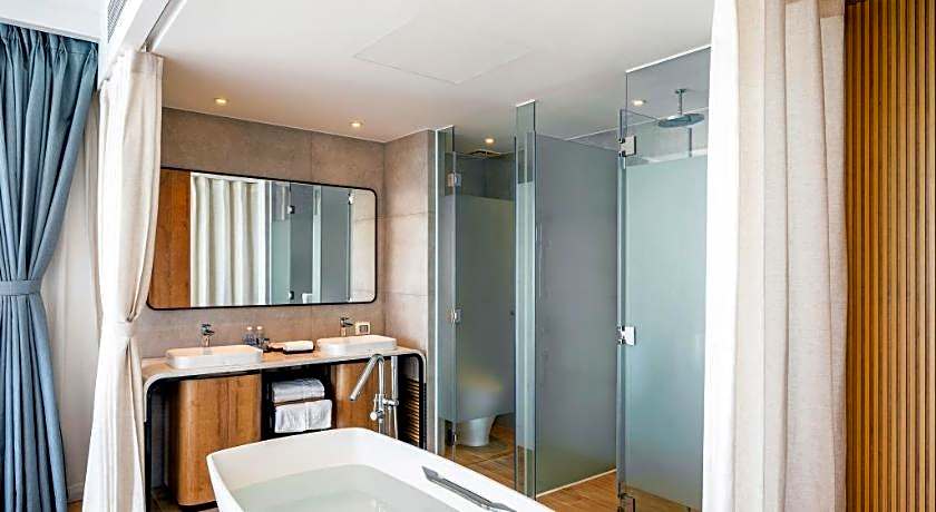 Anya Premier Beachfront Hotel Quy Nhon