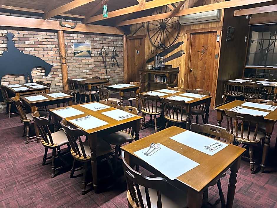 Banjo Paterson Motor Inn