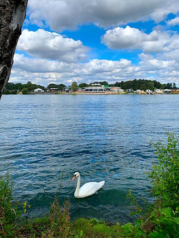 Holiday Home Breaks At Tattershall Lakes