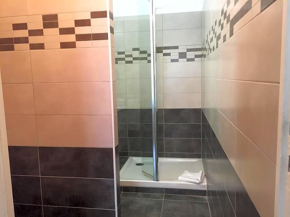 ATH hôtel Athénée