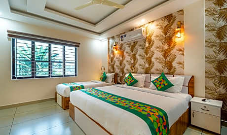 Treebo Thoduvas Star Plaza Cochin Airport