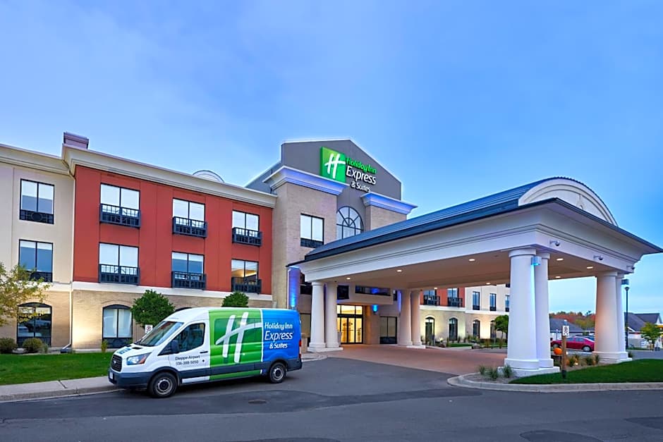 Holiday Inn Express Hotel & Suites Dieppe Airport By IHG
