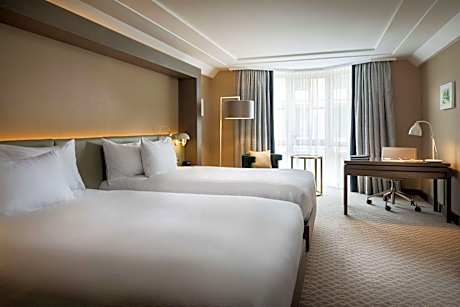 Family Connecting Rooms