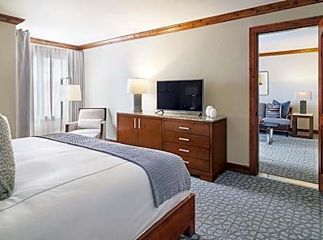 Executive Two-Bedroom Suite