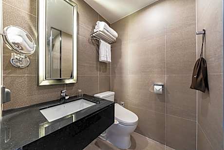 Standard Family Twin Room