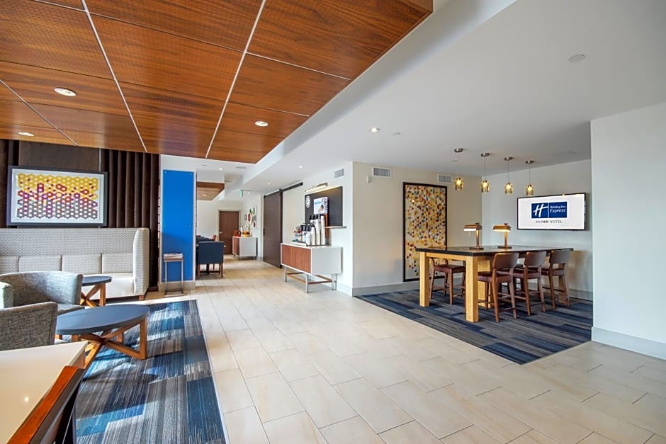 Holiday Inn Express Mira Mesa San Diego, an IHG Hotel