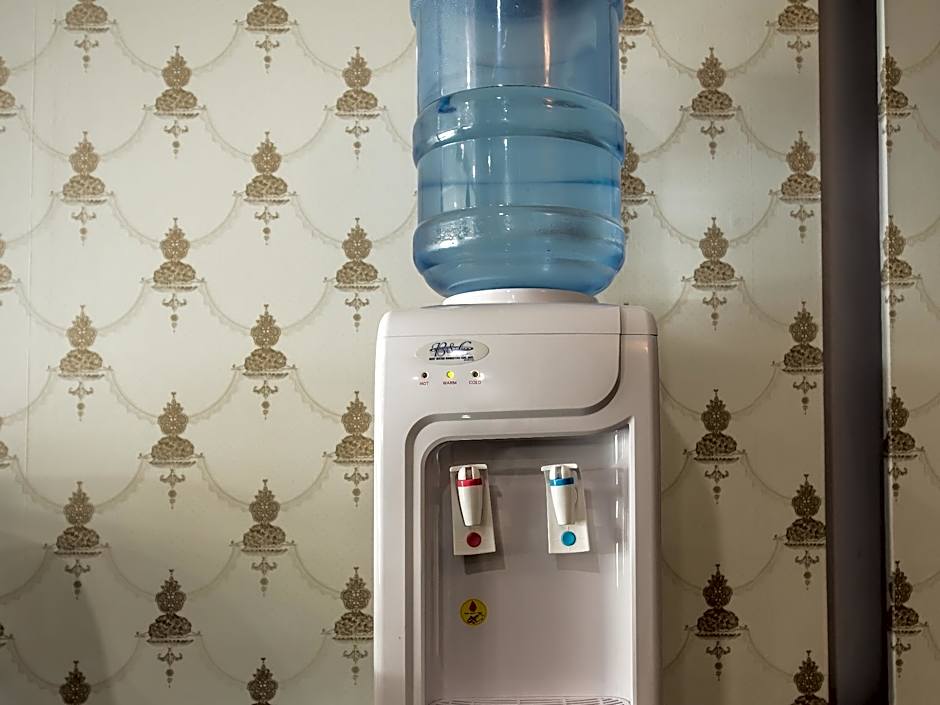 Crystal Garden Hotel (Seri Kembangan)