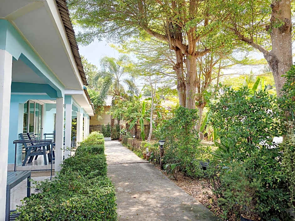 Forever Kohmook Bungalows