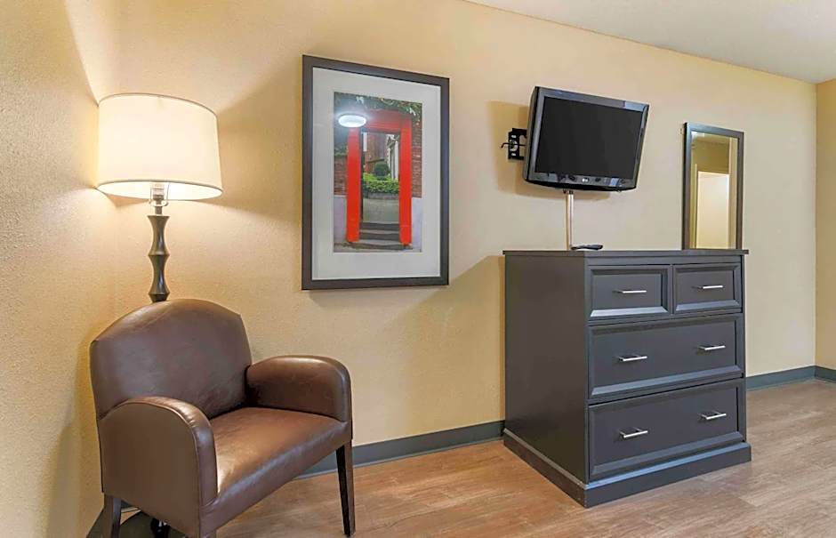 Extended Stay America Suites - St. Louis - Earth City