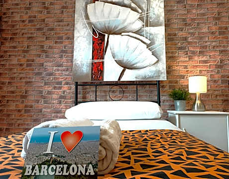 Deluxe Double Room with Shared Bathroom