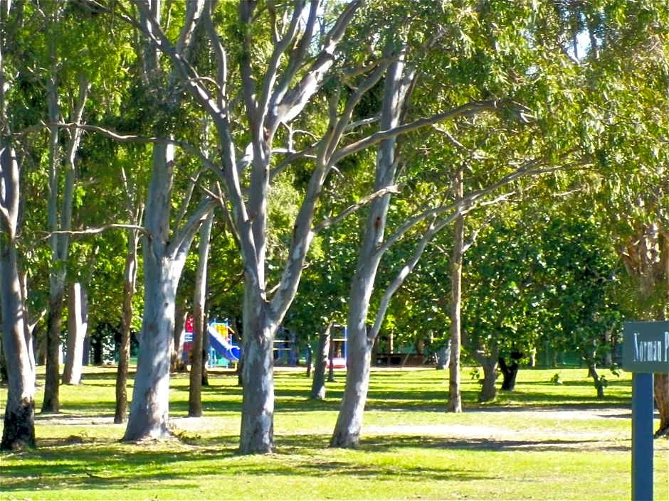 Tin Can Bay's Sleepy Lagoon Motel