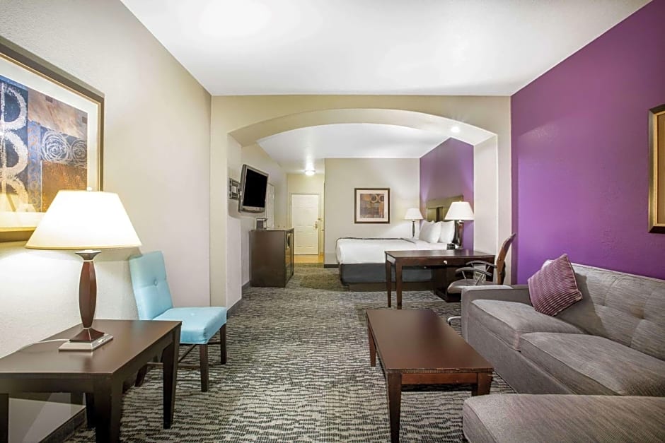 La Quinta by Wyndham Kyle - Austin South