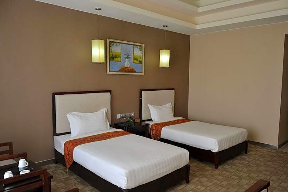 Kololo Courts Hotel And Restaurant