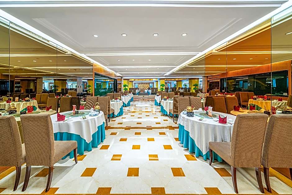 Grand International Hotel