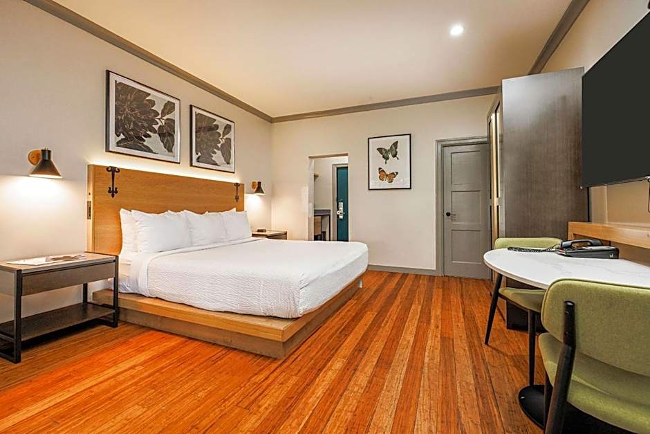 Inn Marin and Suites, Ascend Hotel Collection