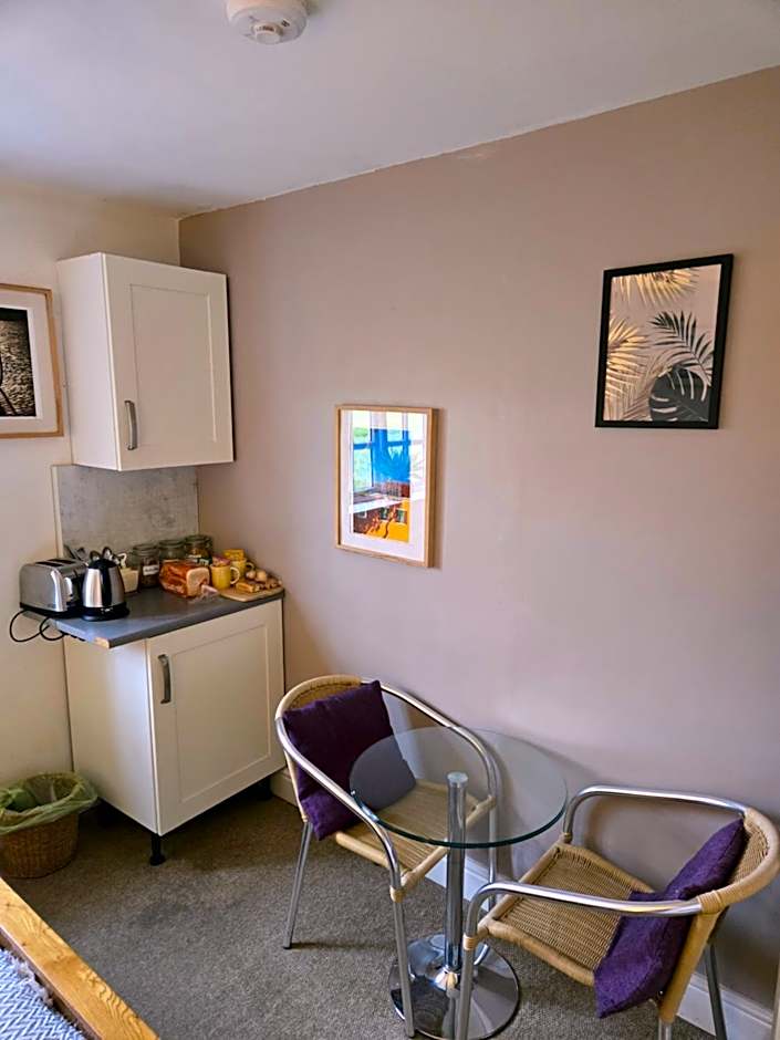 Wayside B&B
