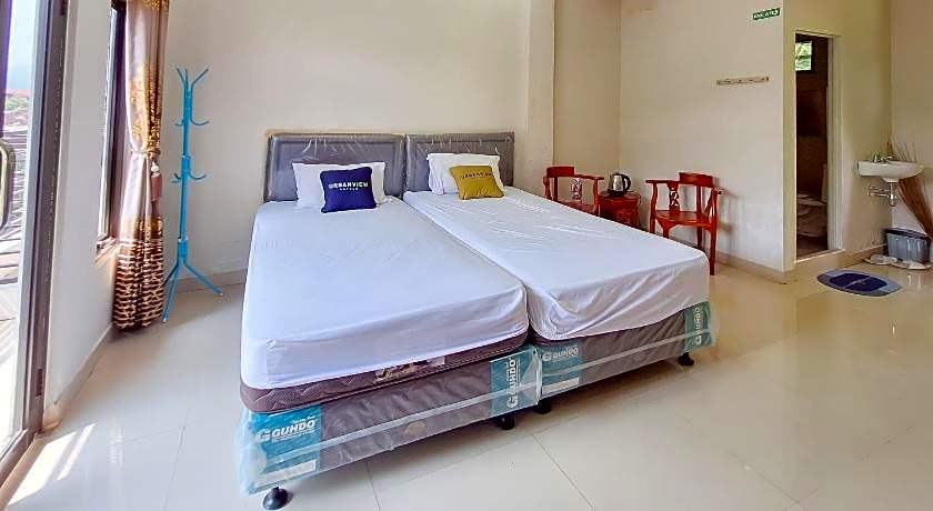 Urbanview Hotel Penginapan Ananda