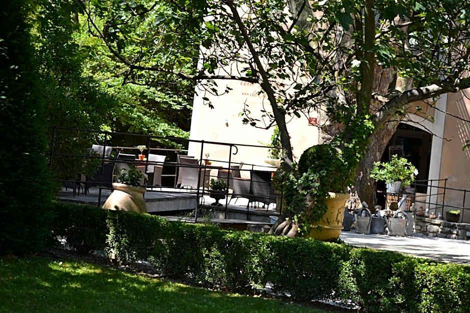 Hotel du Poete