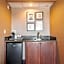 Wyndham Omaha/West Dodge