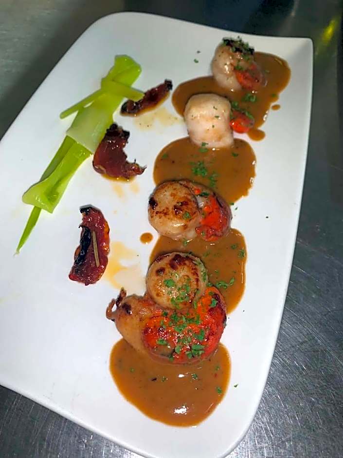 Logis Hôtel du Pont Neuf