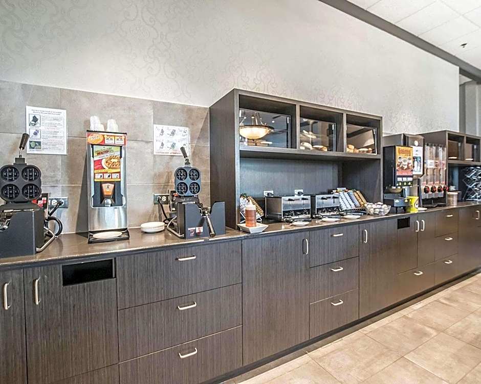 Quality Suites Drummondville