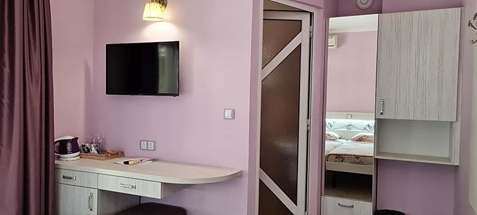 Kirios Hotel
