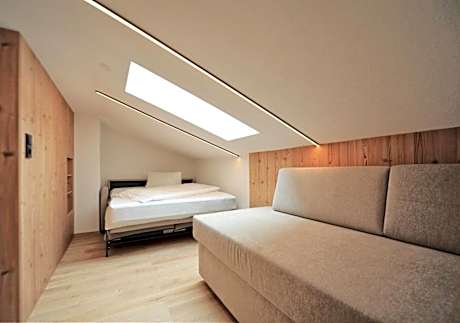 Two-Bedroom Apartment with Mountain View