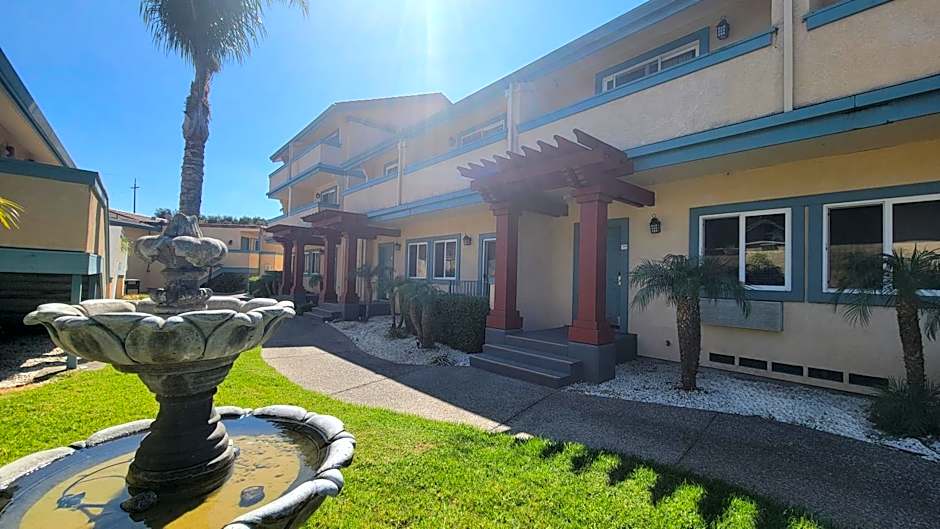 Marinwood Inn & Suites