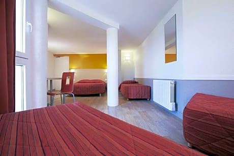 Standard Room - 1 Double Bed 2 Single Beds