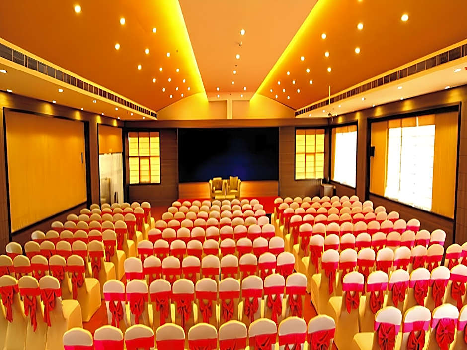 Paravoor Galaxy Hotel