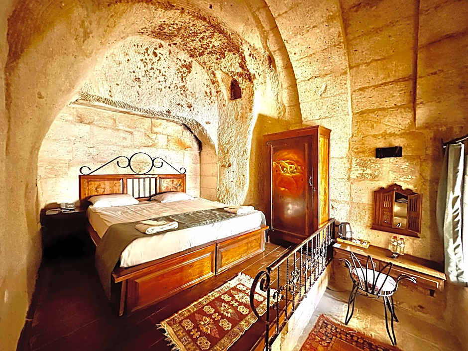 Harkasos Cave Hotel