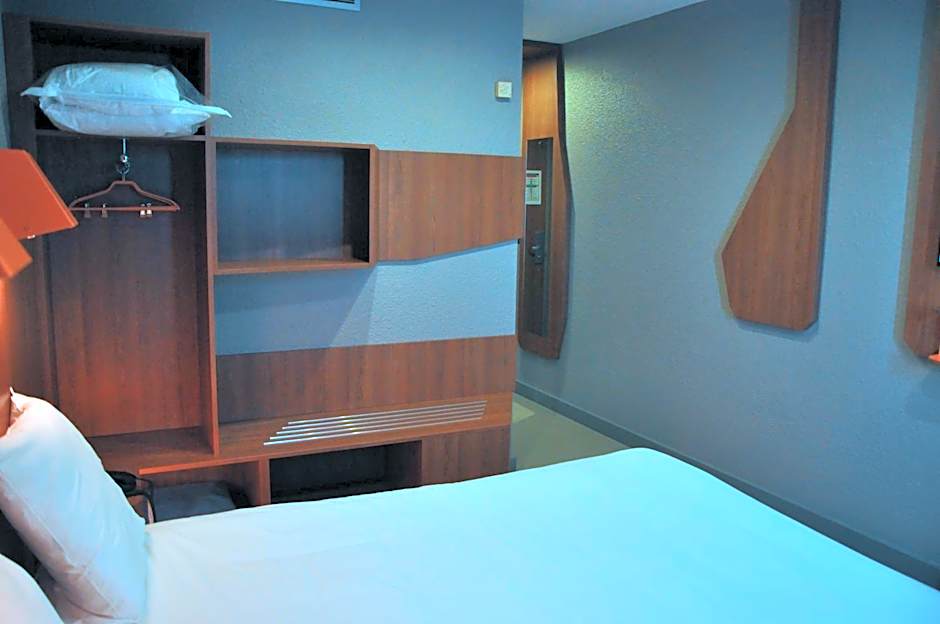 ibis Styles Gien