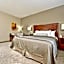 Green Mill Village Hotel & Suites, BW Signature Collection
