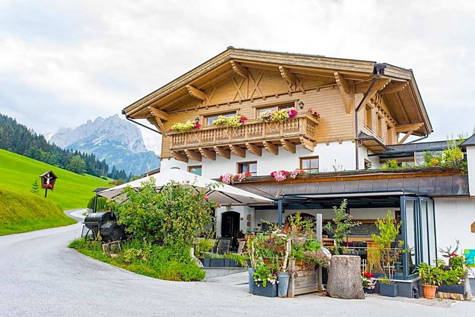 Hotel und Alpen Apartments mit Sauna - Bürglhöh