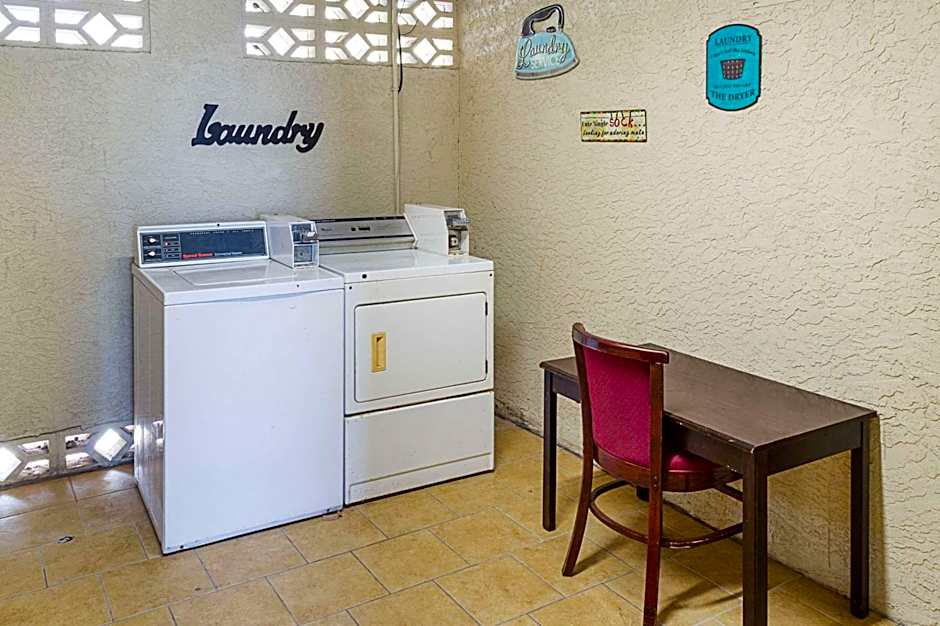 Rodeway Inn Panama City