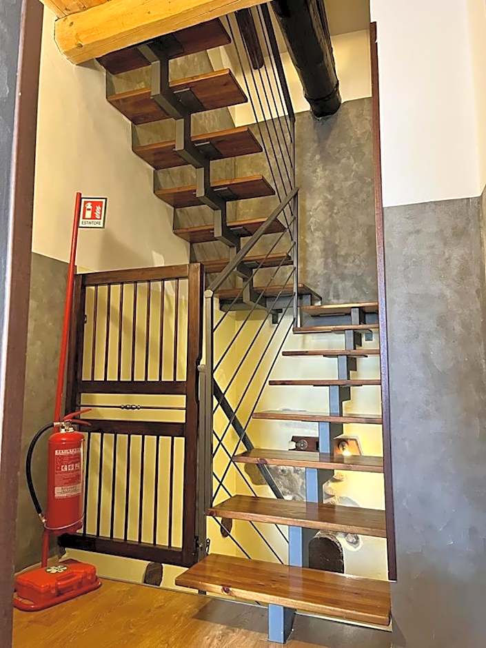 BORGHETTO AIRPORT/HOSPITAL